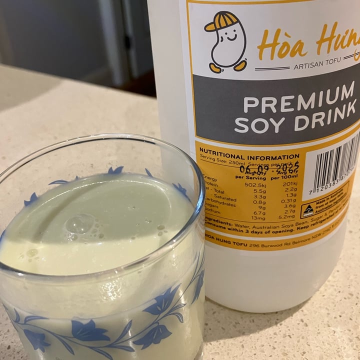 photo of Hoa Hung Tofu Premium Soy Drink shared by @blacklilyleaf on  21 Aug 2025 - review