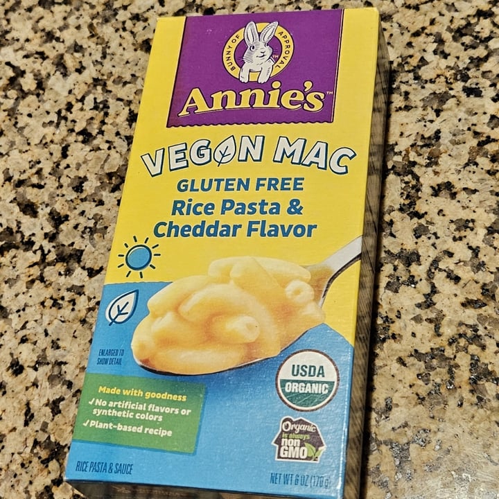 photo of Annie’s Gluten Free Rice Pasta & Cheddar Flavor Vegan Mac shared by @darkxocolatl on  17 Dec 2024 - review