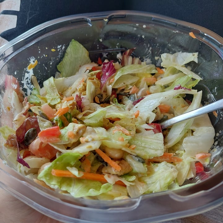 photo of Chef Select Vegan kip maaltijdsalade shared by @frendssnotfood on  02 May 2024 - review