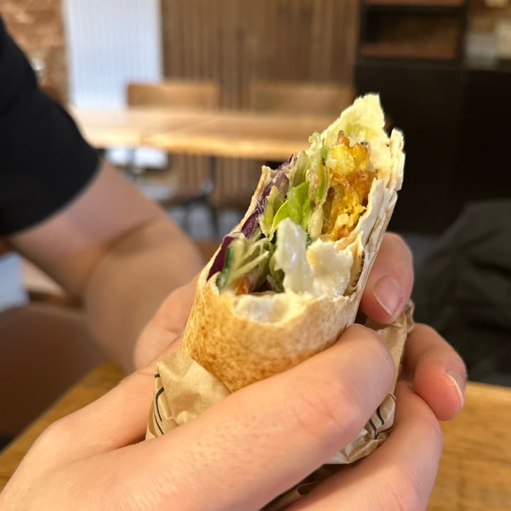 photo of Pois Chiche Cauliflower Shawarma shared by @oned on  14 Mar 2024 - review