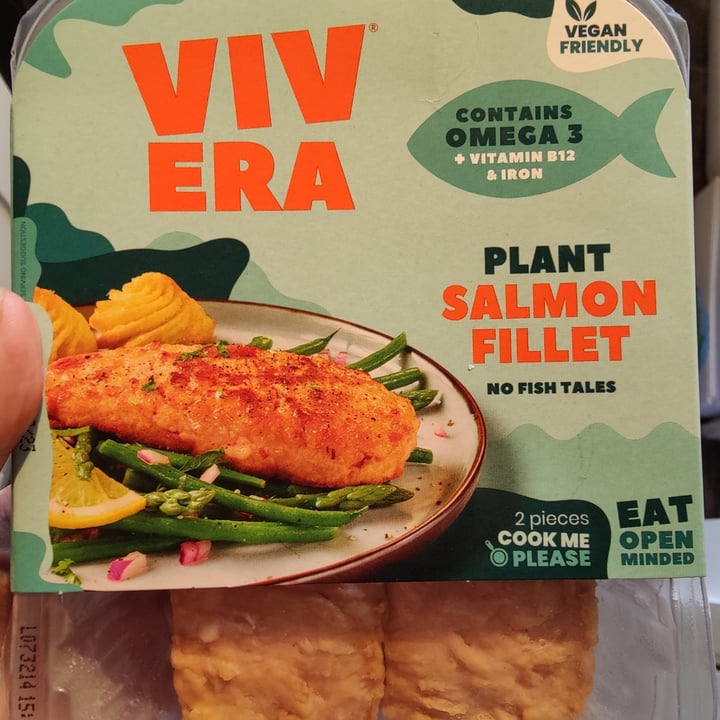 photo of Vivera Plant Salmon Fillet shared by @plumesworld on  03 Sep 2023 - review