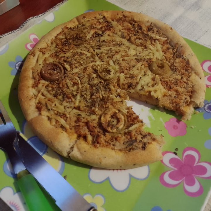 photo of Ogro vegano Pizza De Presunto Defumado shared by @yukidelvalle on  15 Dec 2024 - review