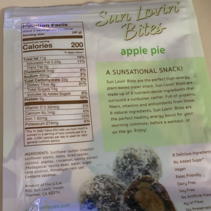 photo of Sun lovin’ bites Apple Pie shared by @veghui on  13 Nov 2024 - review