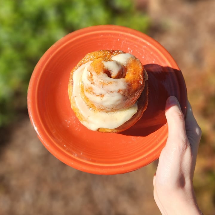 photo of The LaFayette Place Orange Morning Bun shared by @rosieb33 on  11 May 2024 - review