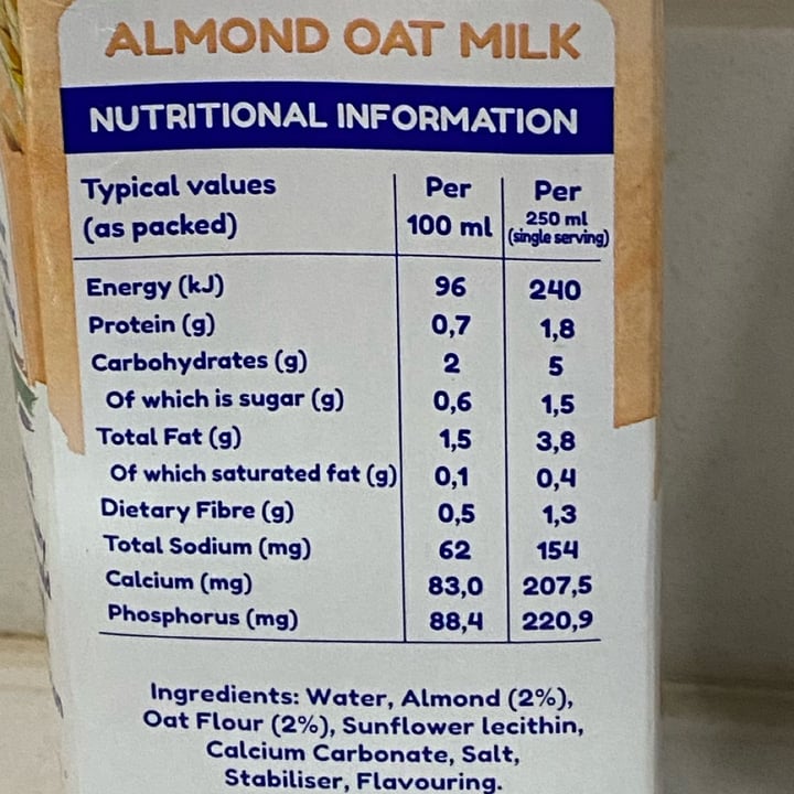 photo of Omello almond oat milk shared by @saveg on  21 Jan 2024 - review