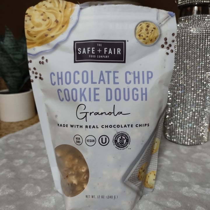 photo of The Safe + Fair Food Company chocolate chip cookie dough shared by @alyssaa on  03 Apr 2024 - review