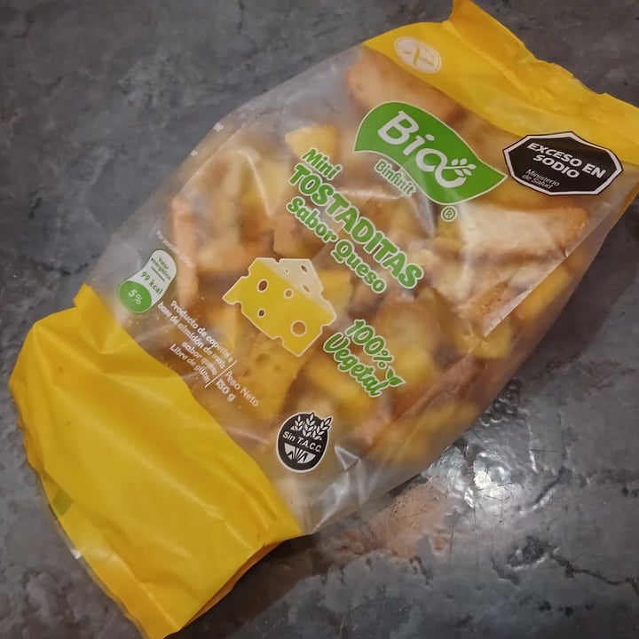 photo of Binfinit Mini Tostaditas Sabor Queso shared by @pinkvegan85 on  25 Nov 2024 - review