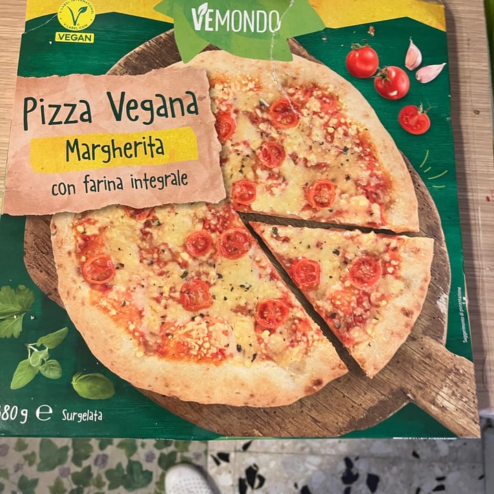 photo of Vemondo Margherita Pizza wholemeal flour shared by @pullula on  08 May 2024 - review