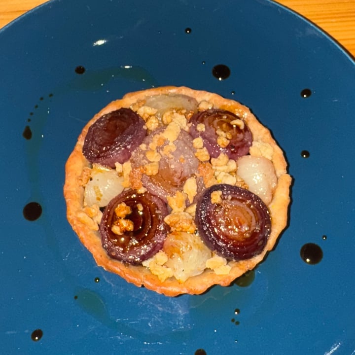 photo of Floyd Crostatina Di Grano Saraceno E Cipolle shared by @gingercringe on  19 Aug 2025 - review