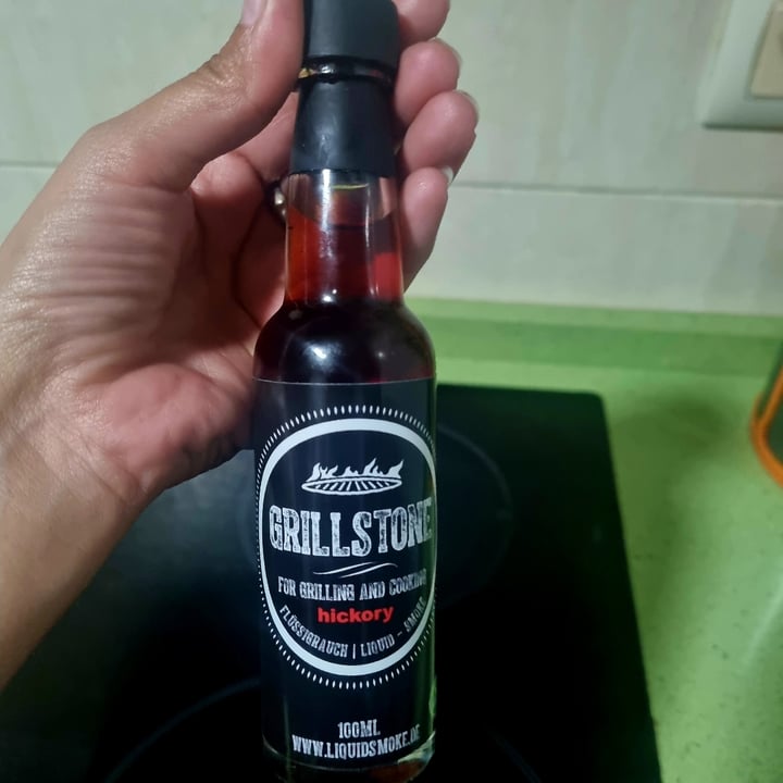photo of Hickory grillstone liquid smoke shared by @joa-vegui on  08 Mar 2024 - review