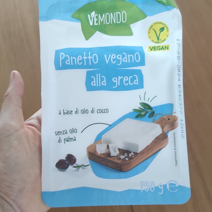 photo of Vemondo panetto vegano alla greca shared by @nellis on  18 Jul 2024 - review