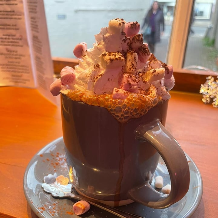 photo of The little Gem hot chocolate shared by @madelin123 on  16 Jan 2025 - review