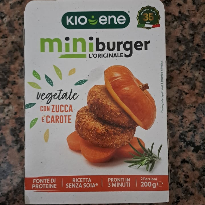 photo of Kioene burger alla zucca e carota shared by @vegantizi on  26 Dec 2023 - review