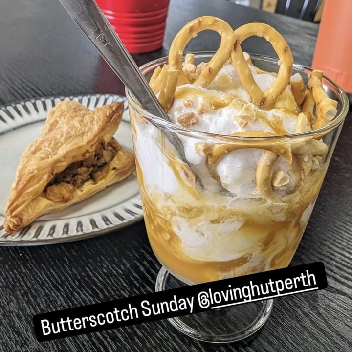photo of Loving Hut Perth Butterscotch Sunday shared by @conjuringwanderlust on  12 Apr 2024 - review