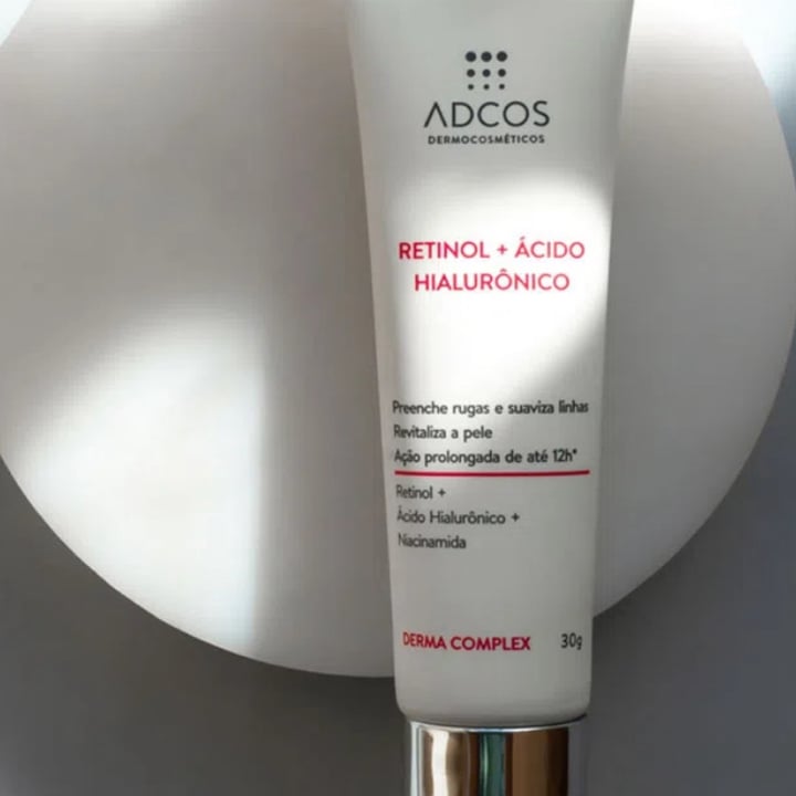 photo of Adcos retinol + acido hialuronico shared by @patriziamuniz on  16 Oct 2023 - review