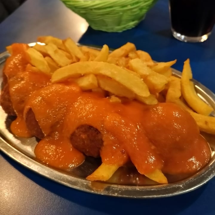 photo of B13 bar Albóndigas en salsa con patatas shared by @nuriawashungry on  22 Mar 2025 - review