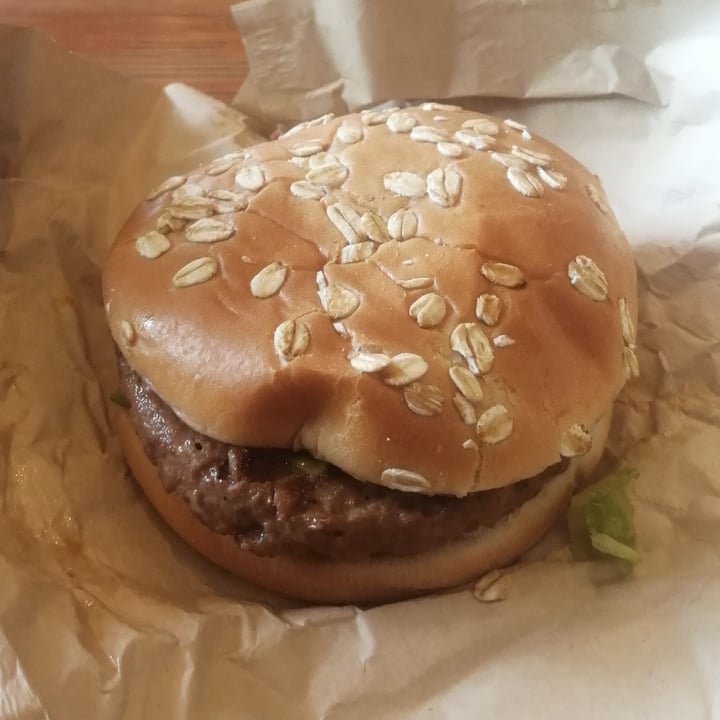photo of Goody's Burger House Meat Free Burger shared by @natasarckr on  07 May 2024 - review