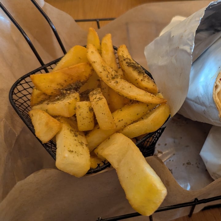 photo of Bliski Wschód Vege Street Food&Cocktail Bar Wegańska Shawarma shared by @bratkart0ffel on  03 Aug 2025 - review