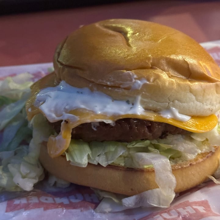 photo of THUNDER Vegan La Latina Hamburguesas shared by @gatinhozen on  22 Jul 2025 - review