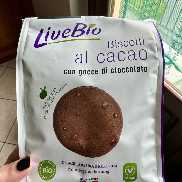 photo of Sottolestelle Biscotti al cacao shared by @v-egan on  30 Apr 2024 - review