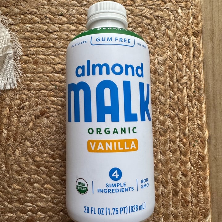 photo of Malk Unsweetened Almond Milk shared by @veganfoodcrazy on  14 Aug 2025 - review