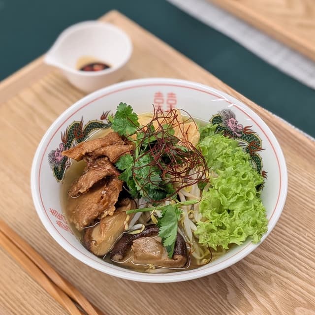 Photo of the dish “Garlic Pepper Bak Kut Teh Ramen”