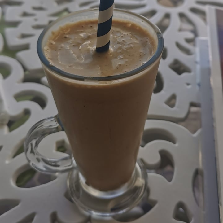 photo of Mango Ginger Iced Coffee Milkshake shared by @fudgey on  22 Aug 2023 - review