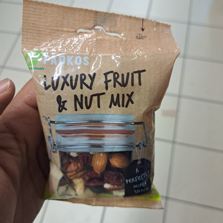 photo of Padkos luxury fruit and nut mix shared by @udeshs on  27 Apr 2024 - review