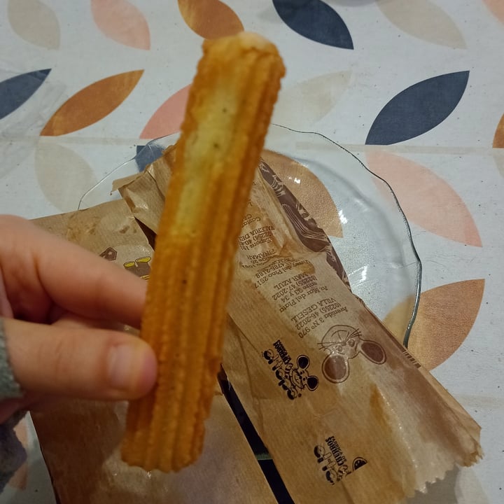 photo of Churros El Topo Churro Relleno De Hummus shared by @aldyflorent on  16 May 2024 - review