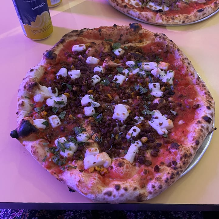 photo of Yard Sale Pizza Asma Khan’s Christmas Special - Vegan shared by @eilidhm on  28 Dec 2024 - review