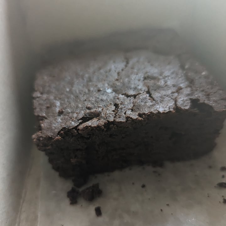 photo of bloomer's Mississauga Fudgy Brownies (GF) shared by @shaynak112 on  15 Mar 2024 - review