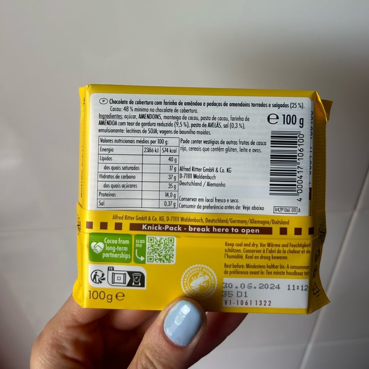 photo of Ritter Sport Roasted Peanut shared by @pbsofia on  25 Mar 2024 - review