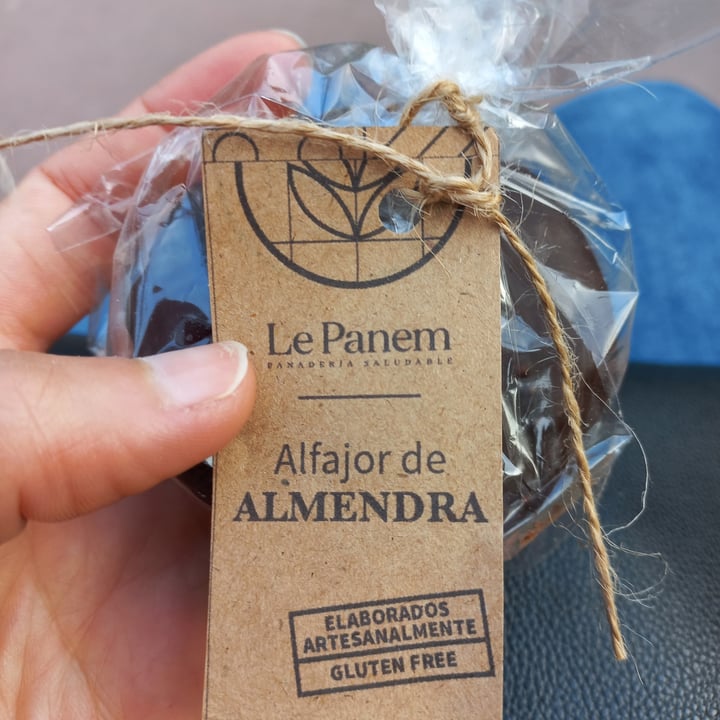 photo of Le Panem Alfajor de Almendra shared by @nadya84 on  22 Oct 2023 - review