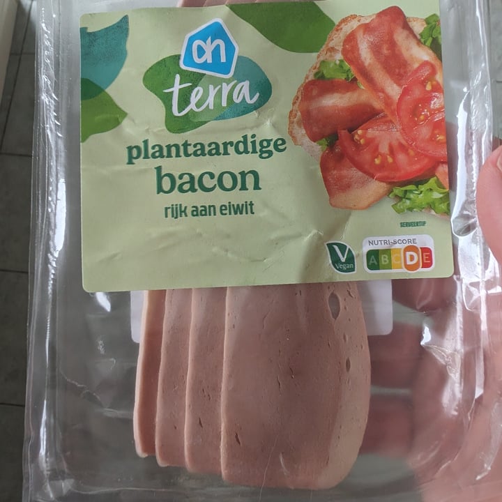 photo of AH terra plantaardige bacon shared by @vganbeast on  17 May 2024 - review