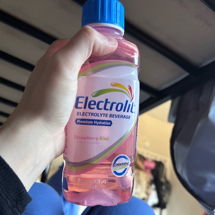 photo of Electrolit Fresa-kiwi shared by @rocior on  13 Apr 2025 - review