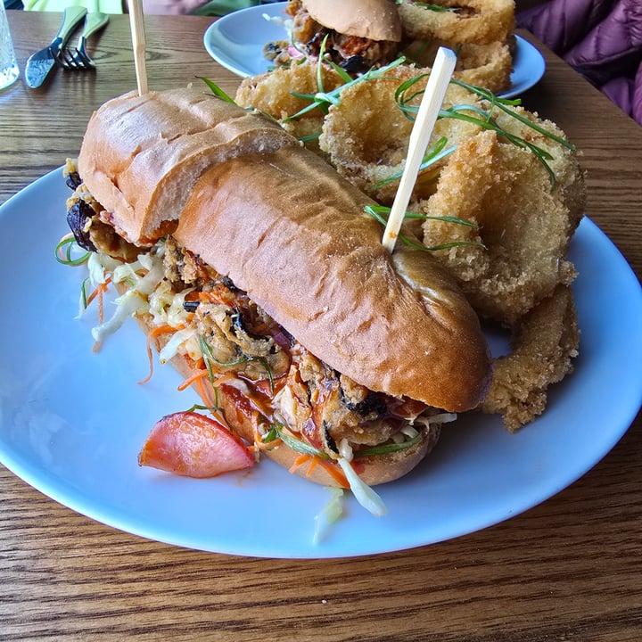 photo of Nola Crispy Mushroom Sandwich shared by @mermont on  16 Feb 2025 - review