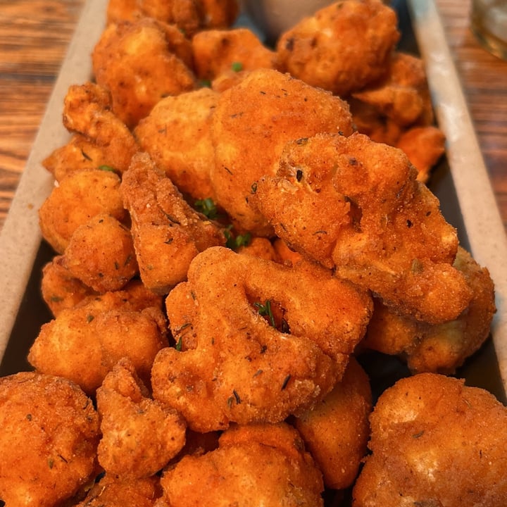 photo of Vrutal Crispy cauliflower chicken wings shared by @azabachepeluda on  08 Dec 2023 - review