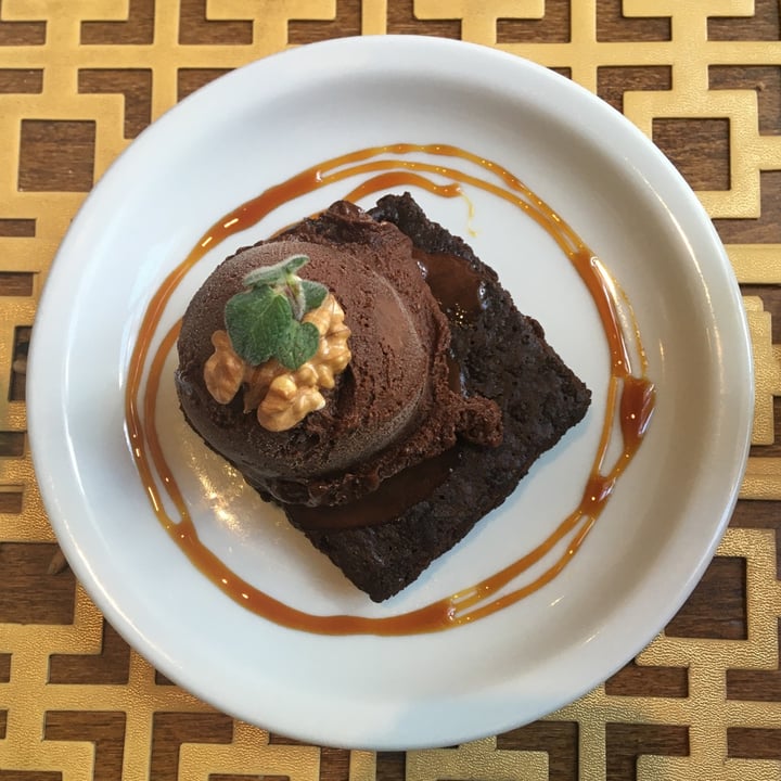 photo of Restaurante Buddhi Brownie Vegano con helado shared by @brenlg on  25 Sep 2023 - review