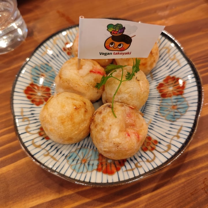 photo of Pivot BASE Cafe & Bar ＠Dotonbori Takoyaki - Truffle Salt shared by @rominaguch on  04 Oct 2025 - review