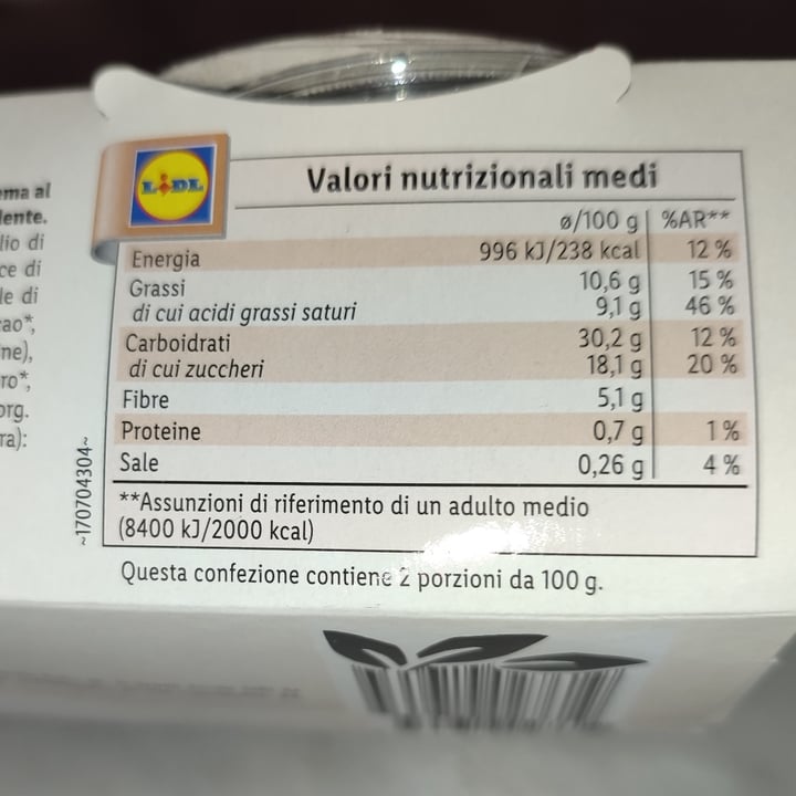 photo of Vemondo mousse vegana al cioccolato e caramello salato shared by @marty3110 on  22 Apr 2025 - review
