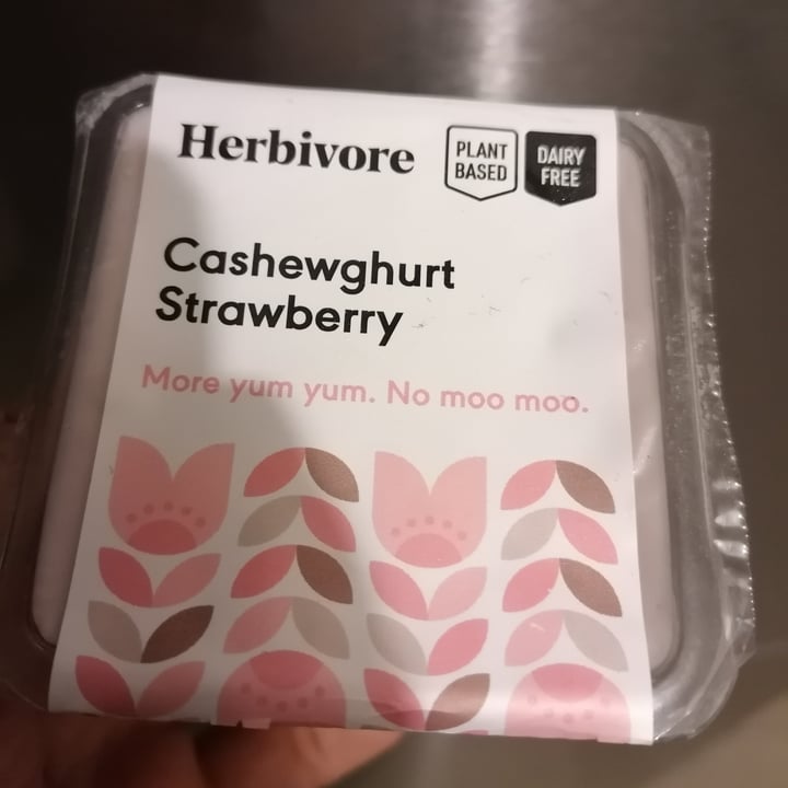 photo of Herbivore Cashewghurt Strawberry shared by @rushisushi7 on  27 Aug 2023 - review