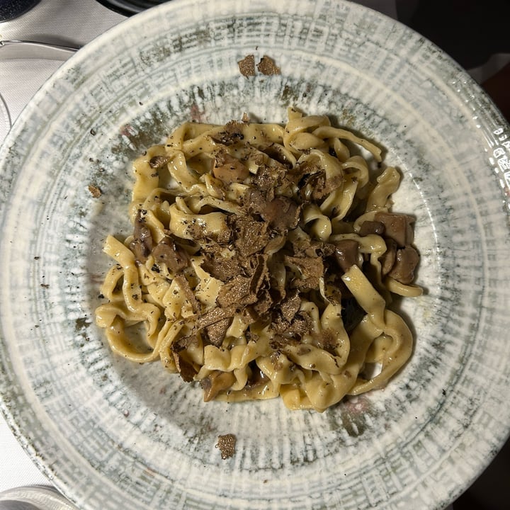 photo of Cuore Piccante pasta con sottobosco shared by @sus11 on  20 Aug 2025 - review