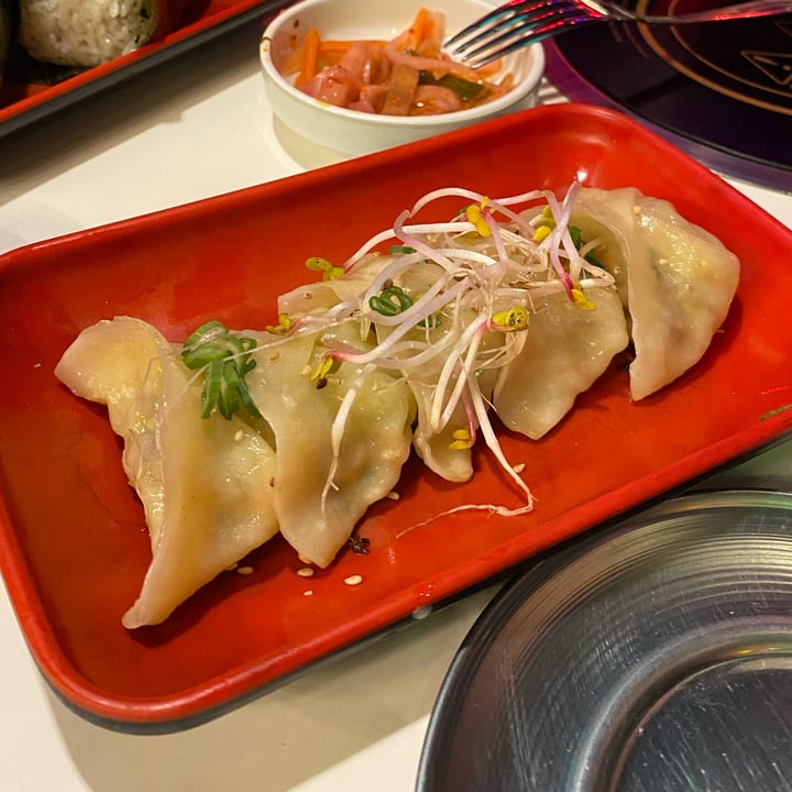 photo of The Night Market Vegan Dumplings shared by @marynasalas on  03 May 2024 - review