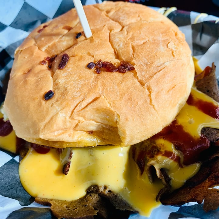 photo of Seitan's Realm Beeef N Cheeduh shared by @toddsebastian on  02 Dec 2024 - review