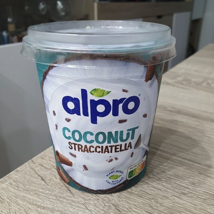 photo of Alpro Absolutely Coconut Stracciatella shared by @miriam27 on  24 Aug 2023 - review