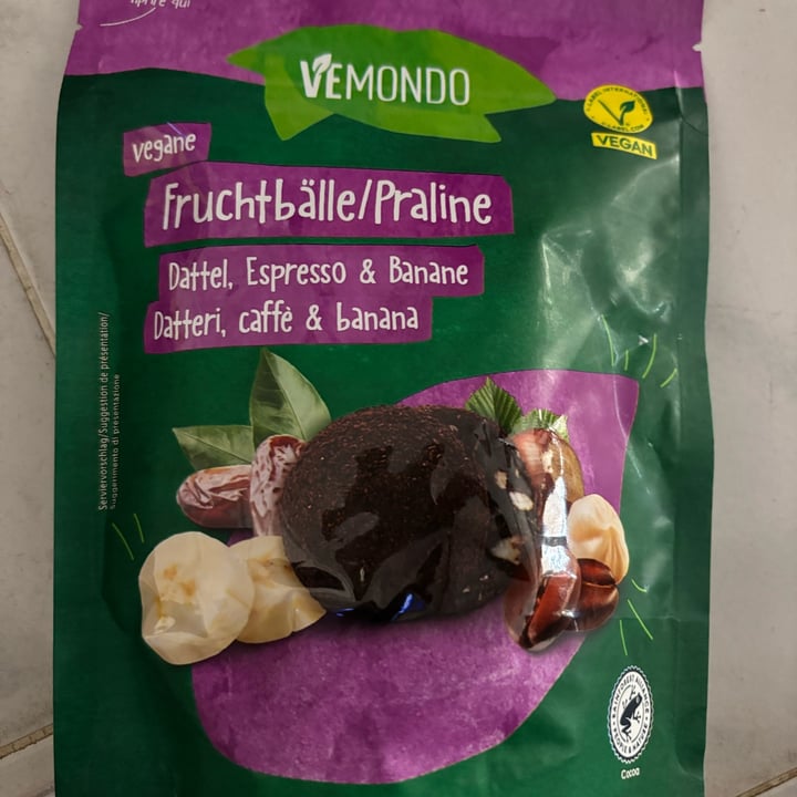 photo of Vemondo praline datteri caffè e banane shared by @fabrizio71 on  11 Apr 2024 - review