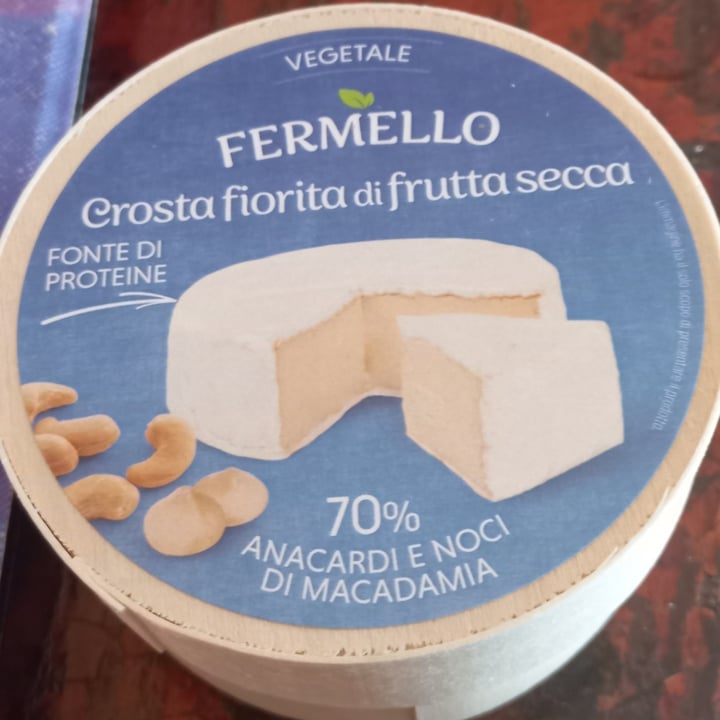 photo of Fermello Crosta Fiorita Di Frutta Secca shared by @elodia on  01 Apr 2024 - review
