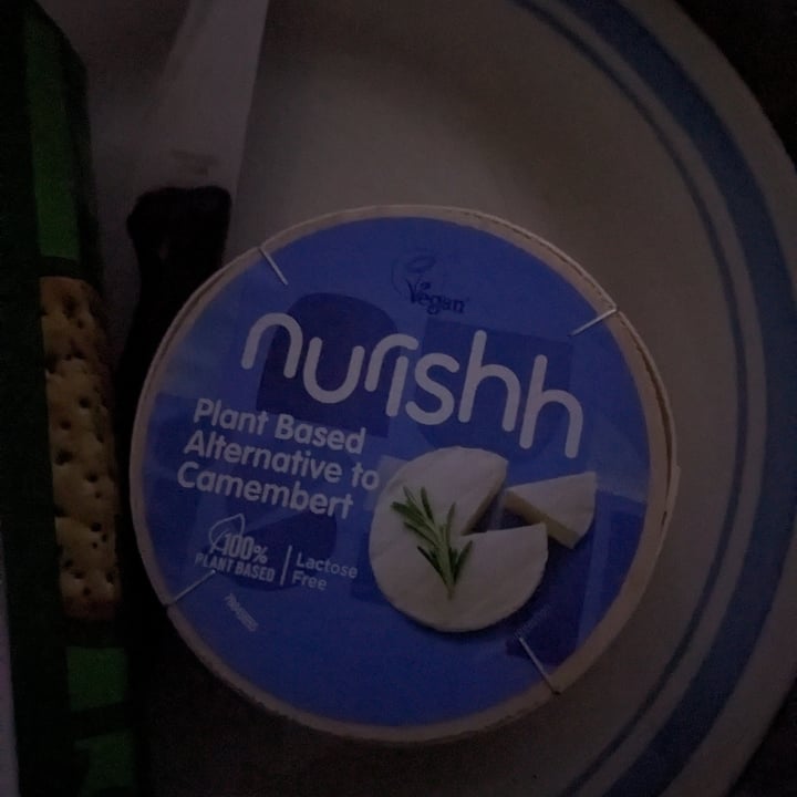 photo of Nurishh Plant Based alternative to Camembert shared by @seaweedvibes on  10 Dec 2023 - review