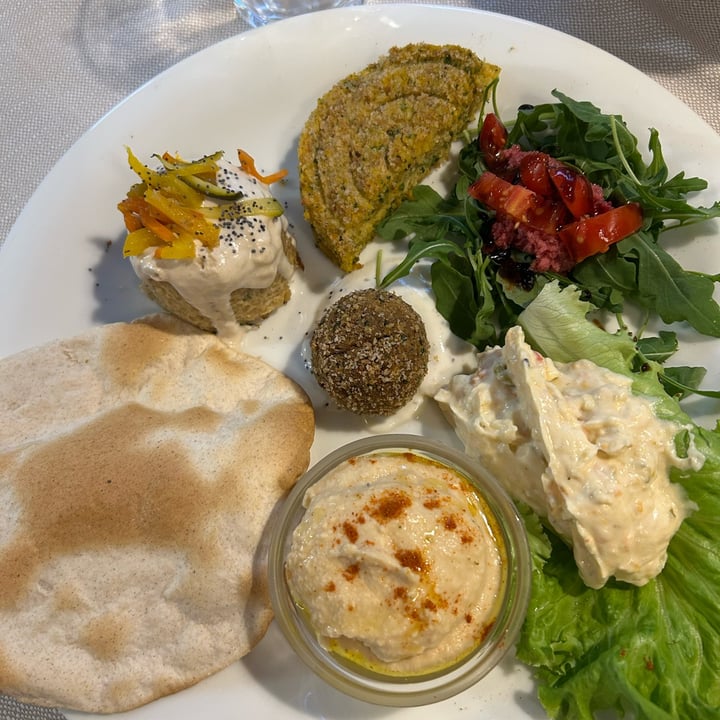 photo of Mezzaluna Piatto Misto di Antipasti shared by @alexsunrise on  16 Jun 2025 - review