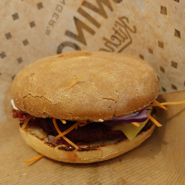 photo of Swing Kitchen | Real Vegan Burger cheese burger shared by @cloudyaquilegia on  17 Apr 2024 - review